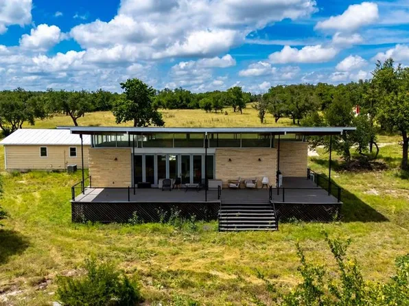149 Avva Dr, Mountain Home, TX 78058