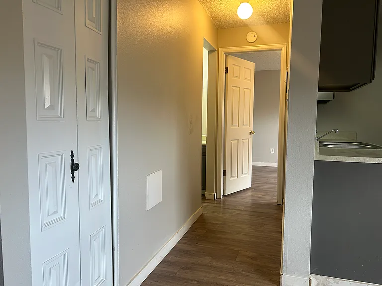 751 W Prentice Ave #303B — Photo 5
