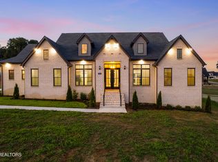 1014 Herbert Dr, Greenback, TN 37742