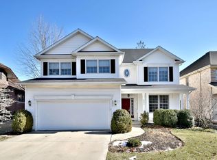 221 N Oak St, Elmhurst, IL 60126