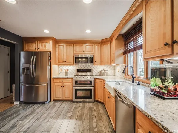 175 October Lane, Southington, CT 06479