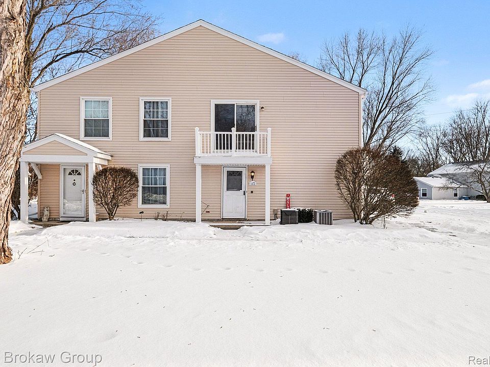 1st image of 1472 Hunters Ridge Ct