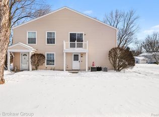 1472 Hunters Ridge Ct, Davison, MI 48423