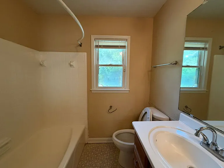 118 Sandy Way — Photo 12