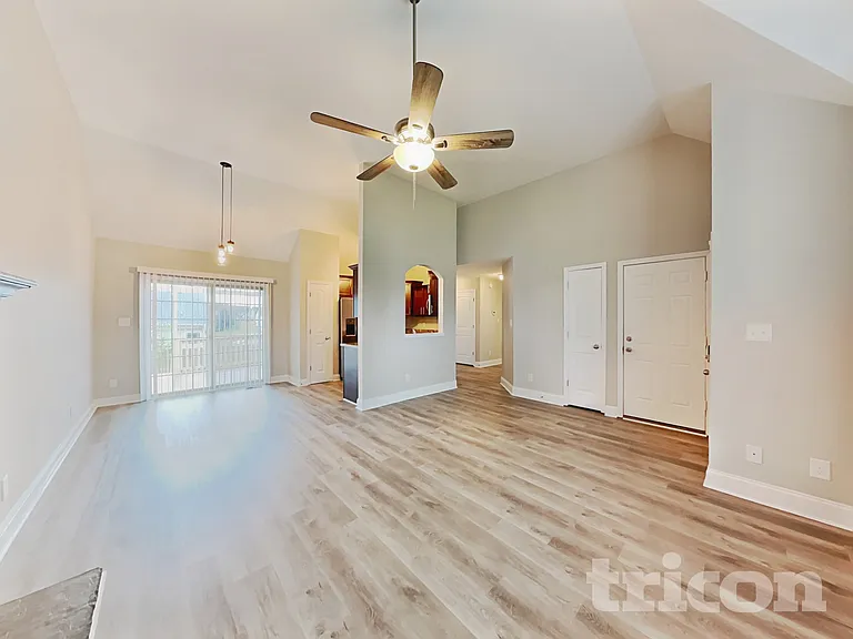 2314 Spike Ct — Photo 3