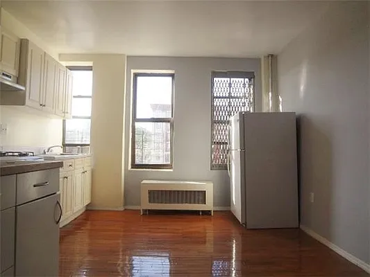 Rented by I & I New York | media 6