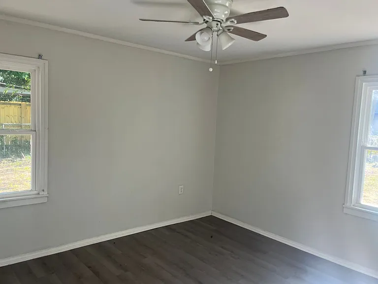132 Taylor St — Photo 6