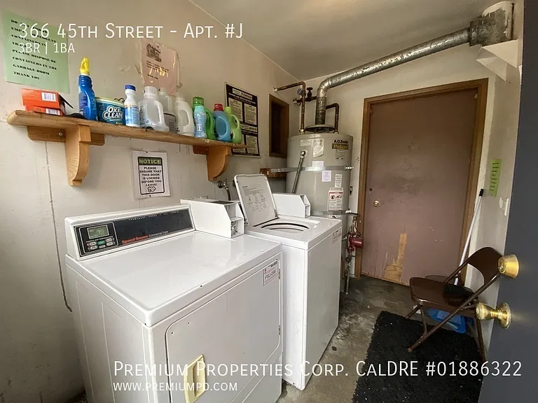 366 45th St #J — Photo 20