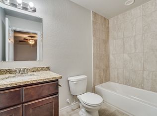 8335 Breezy Cv, Selma, TX 78154