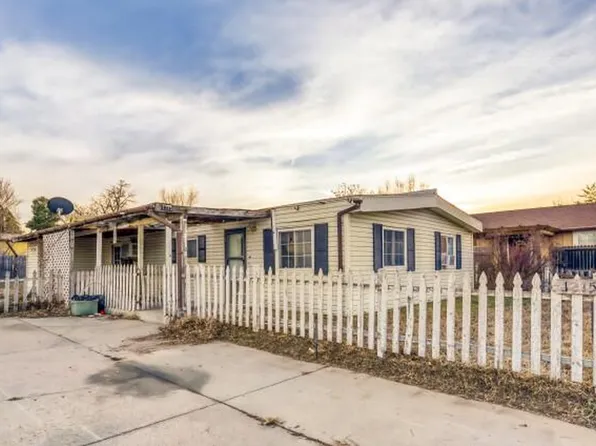 1215 Macintyre Ct, Dacono, CO 80514