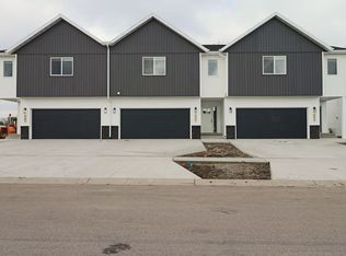 6159 24th St S #1, Fargo, ND 58104