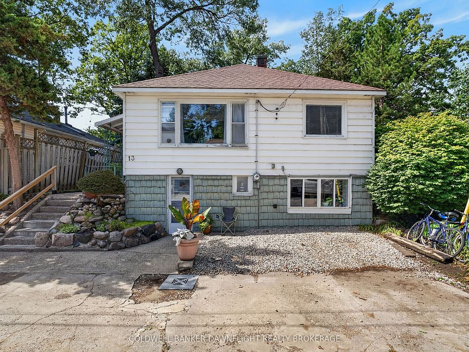 1st image of 13 Warwick Ave