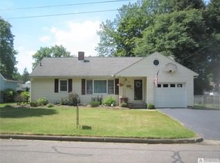 18 Mission St, Jamestown, NY