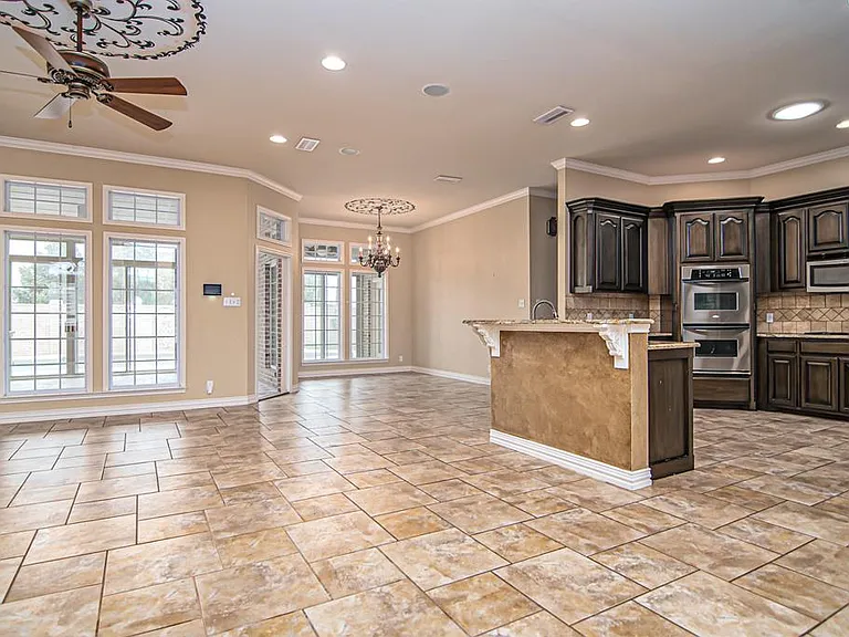 22 San Juan Ct — Photo 5