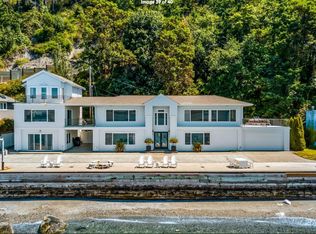 1118 Rockaway Ln, Camano Island, WA 98282