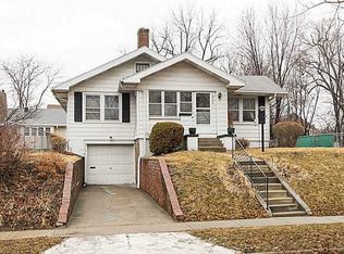 3725 Kingman Blvd, Des Moines, IA 50311