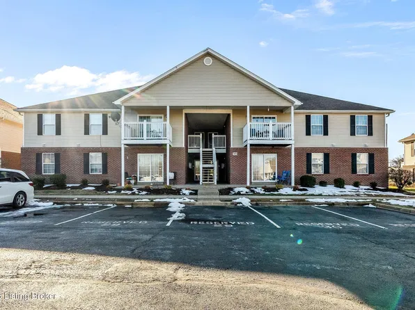169 Central Blvd APT 39, Mount Washington, KY 40047