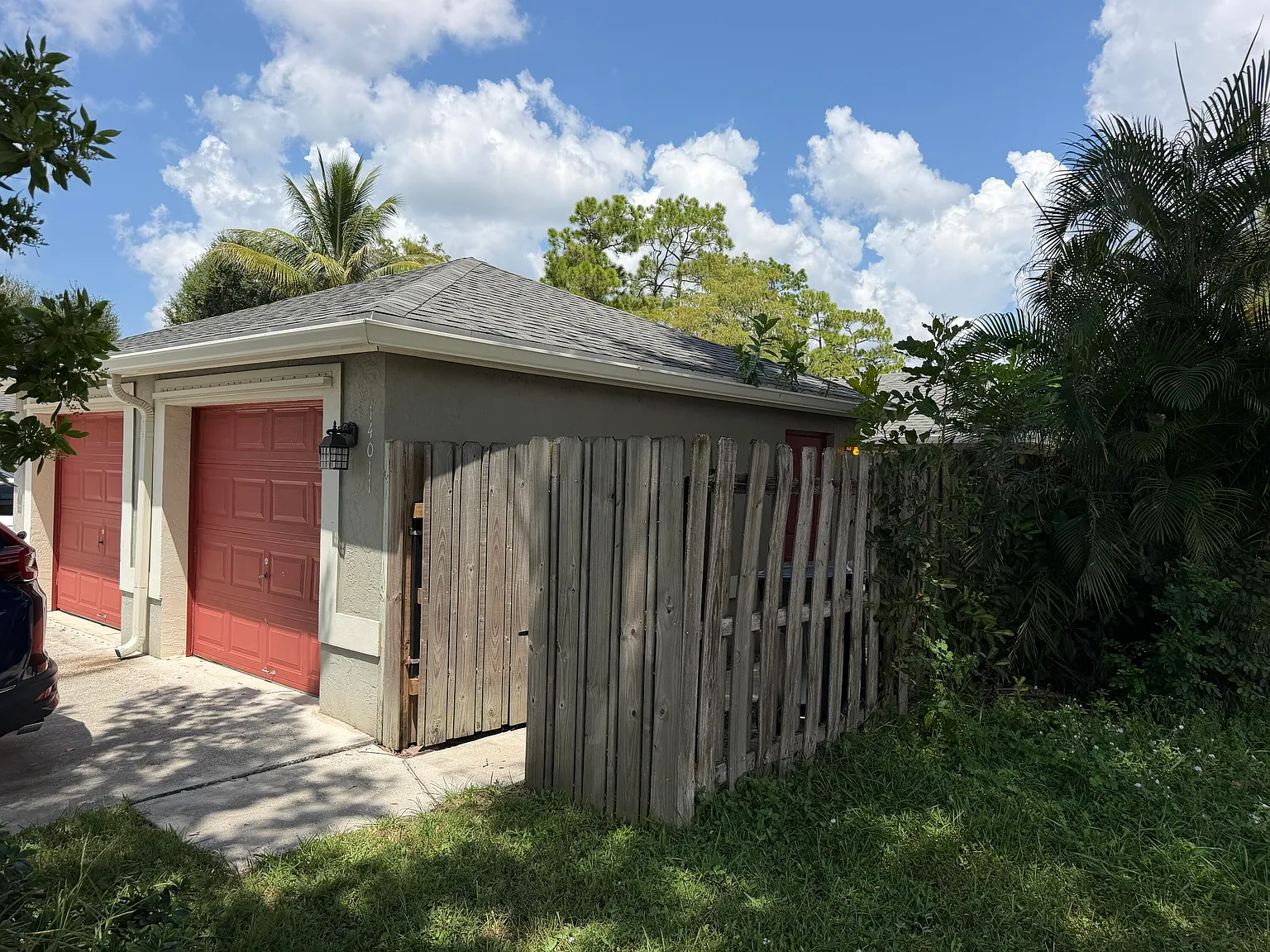 3 bed, 2.0 bath, 1465 sqft, $2,700 — Photo 3