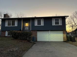 1705 SW Village Dr, Topeka, KS 66604