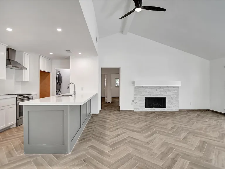 7 Bitterwood Ct — Photo 6