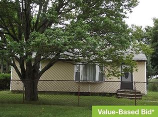 86 Davidson St, Wyandanch, NY 11798