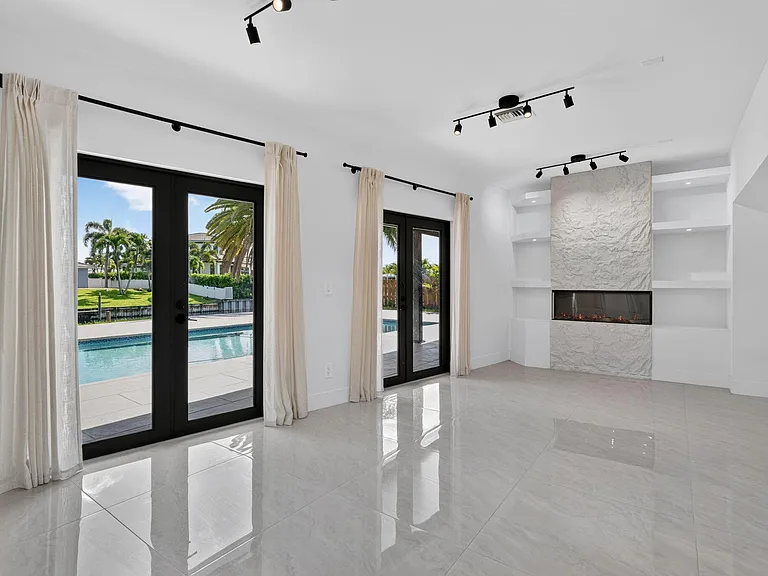 1803 Juno Isles Blvd — Photo 38