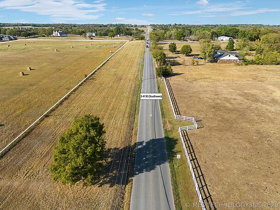 5th image of 4130 South Rd