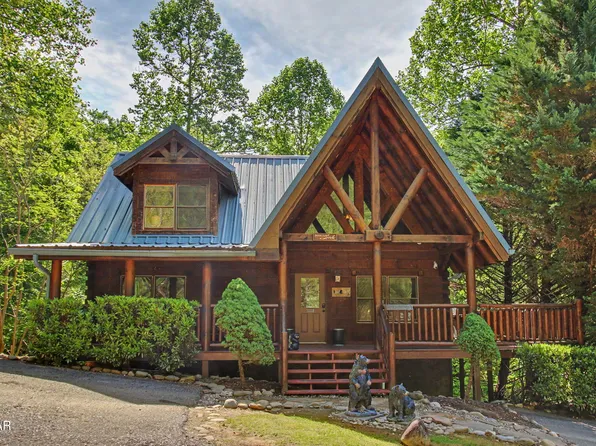 1943 Elk Springs Way, Gatlinburg, TN 37738