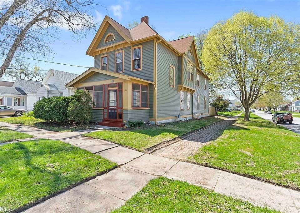 1517 N Central Ave, Burlington, IA 52601 Zillow
