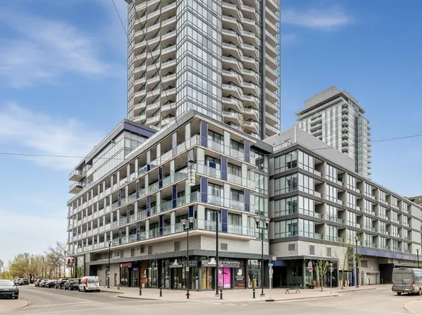 615 N 6th Ave SE #1210, Calgary, AB T2G 1S2