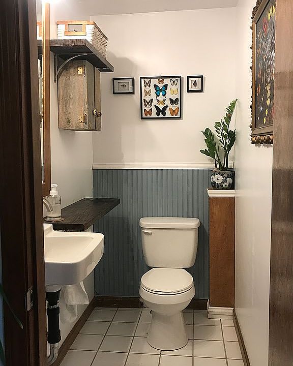 Main level powder room