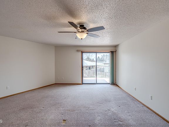 4th image of 2630 Gateway Ave APT 203