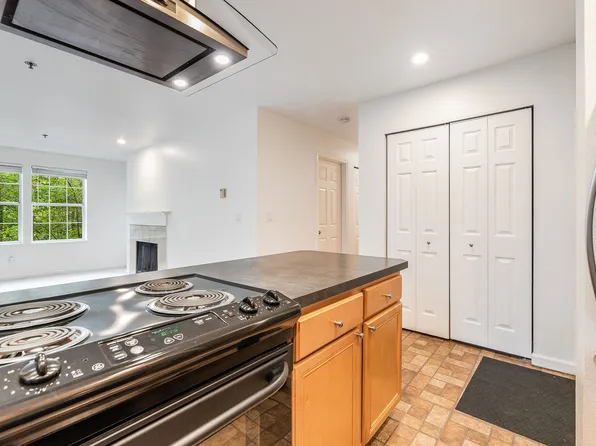 2520 118th Ave SE, Bellevue, WA