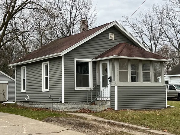 1206 David St, Lansing, MI 48906