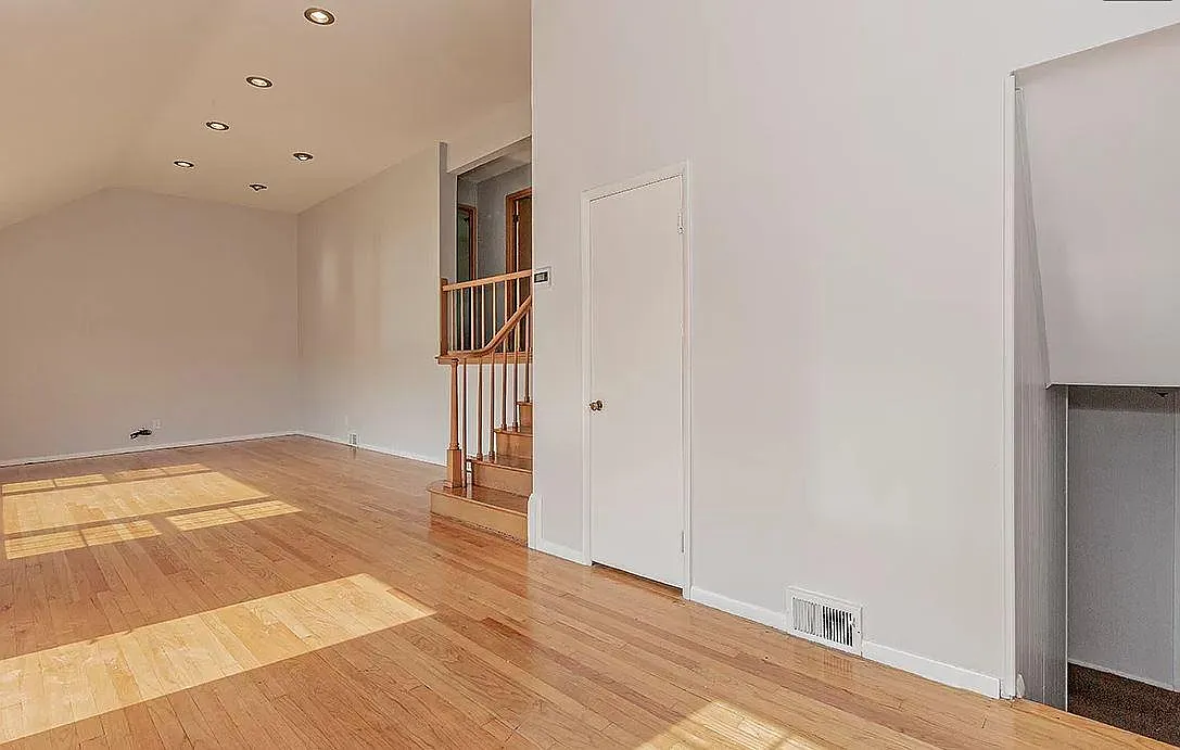 3 bed, 1886 sqft, $2,650 — Photo 4