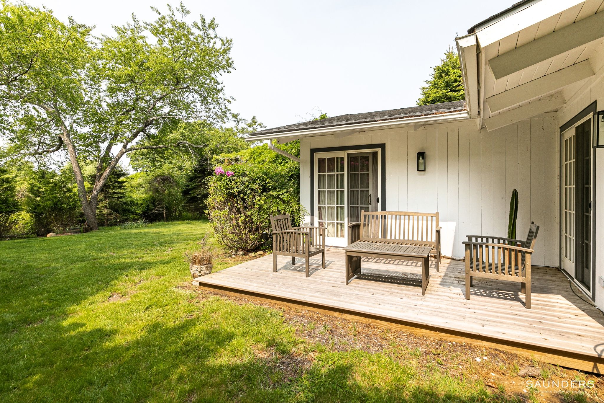 252-fairview-ave-montauk-ny-11954-out-east