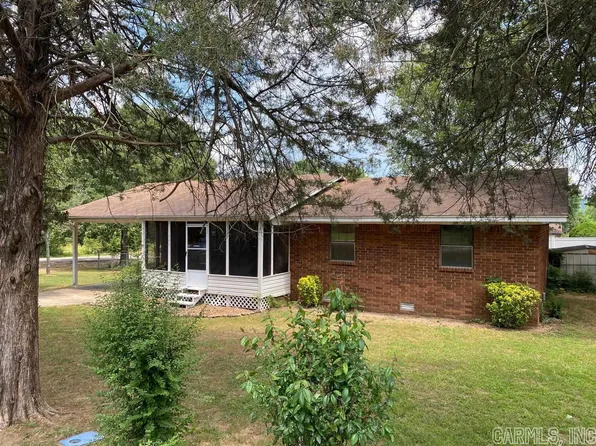 509 Spruce St, Heber Springs, AR 72543