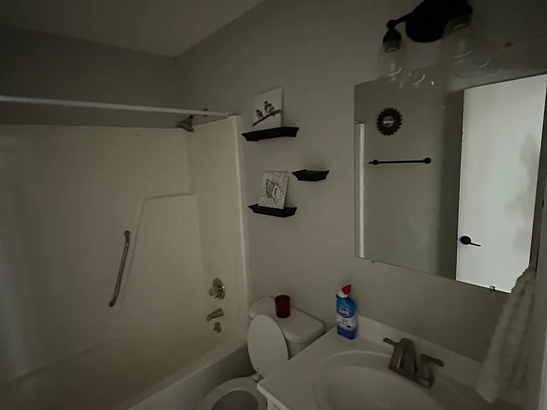 6338 Hawfield Dr — Photo 9