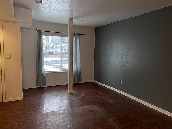 3rd image of 203 E Main St APT B