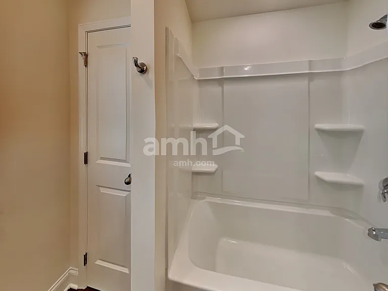 301 Pecan Dr — Photo 22