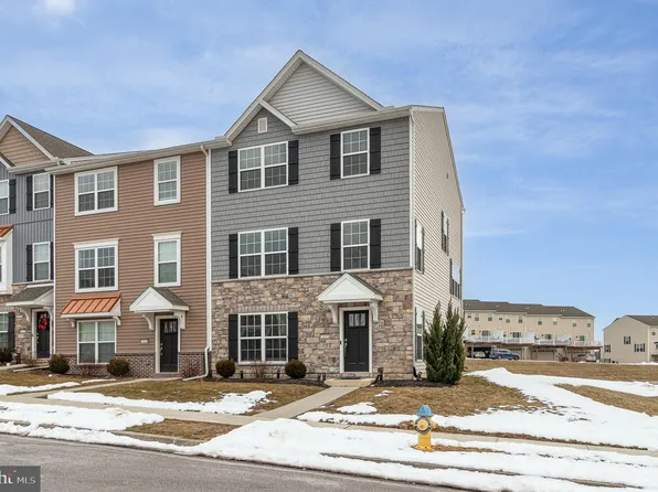 5100 Laurel Valley Ln, Enola, PA 17025