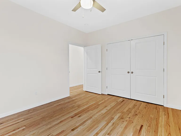 455R Sherman Ave — Photo 7