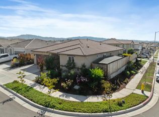 2141 Wildflower Dr, Hollister, CA 95023