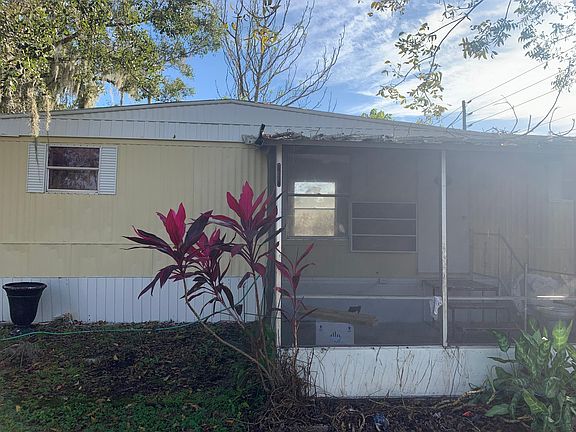 2nd image of 702 Southern Ave
