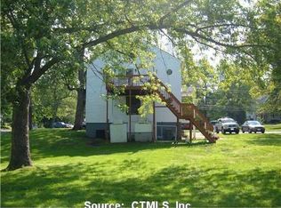 1436 Enfield St, Enfield, CT 06082