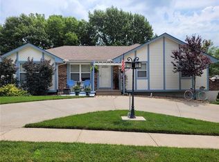 1608 NW 18th St, Blue Springs, MO 64015