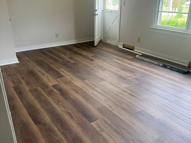 719 Whitestone Dr — Photo 1
