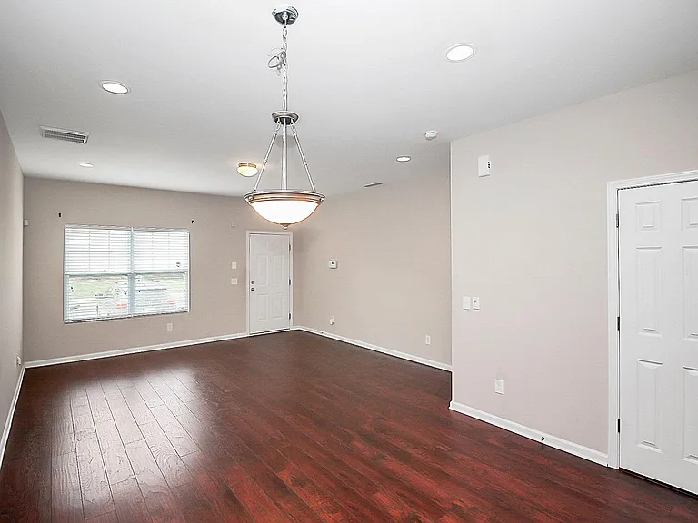 12433 McGrath Dr — Photo 11