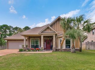 6063 Marie Dr, Gulf Breeze, FL 32563