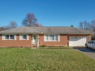 2604 Home Orchard Dr, Springfield, OH 45503